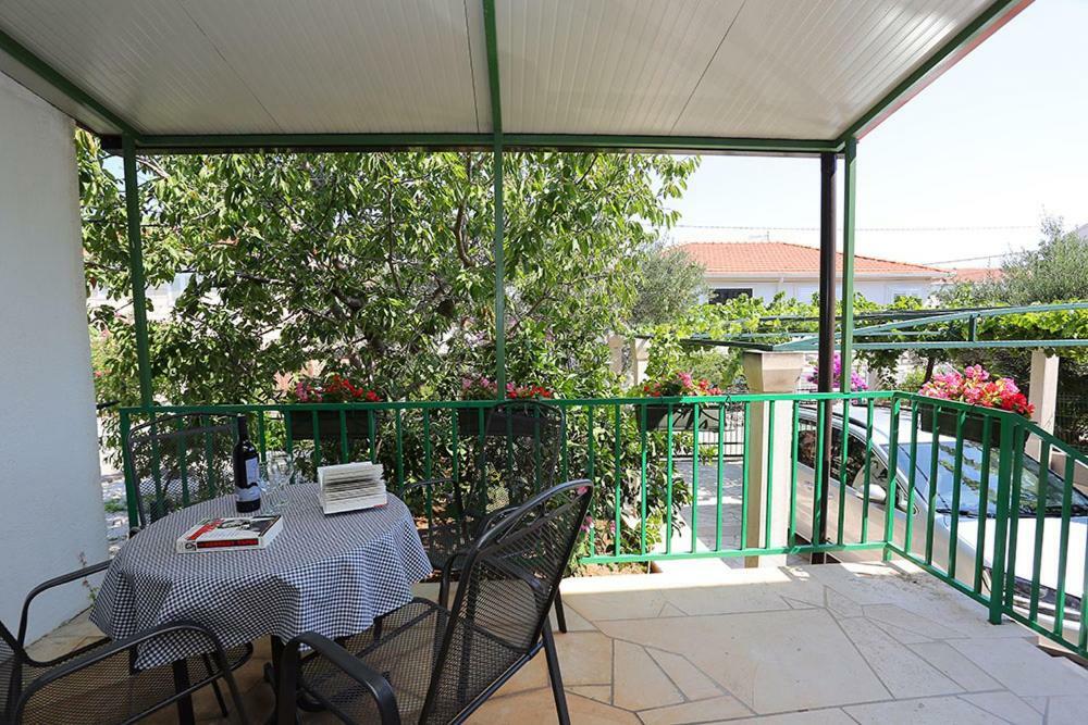 Apartments Off Supetar Exterior foto