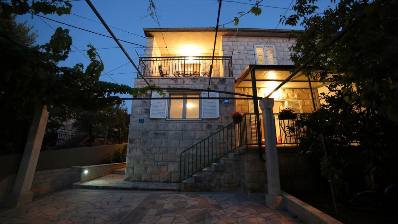 Apartments Off Supetar Exterior foto